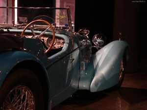 Komisy samochodowe - Bugatti